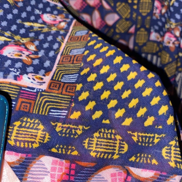 JM Collection blouse - Picture 4 of 5